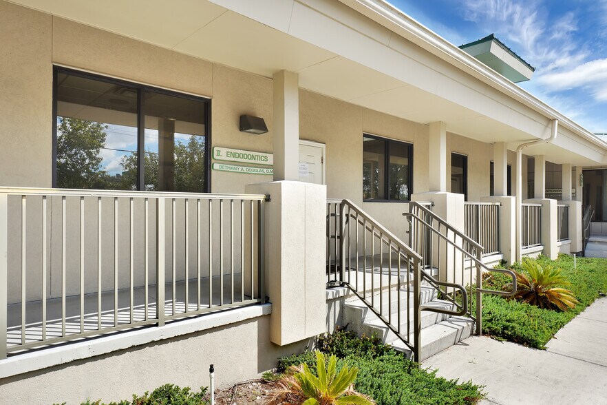 Primary Photo Of 9109 Baymeadows Rd, Jacksonville Medical For Lease