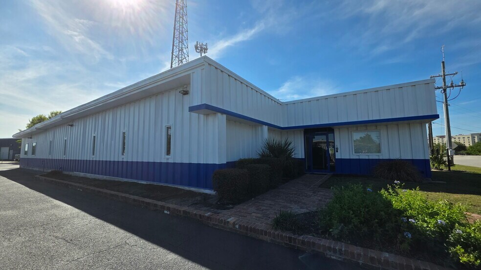 More Photos Of 4991 Banco Rd, North Charleston Office Residential For Lease