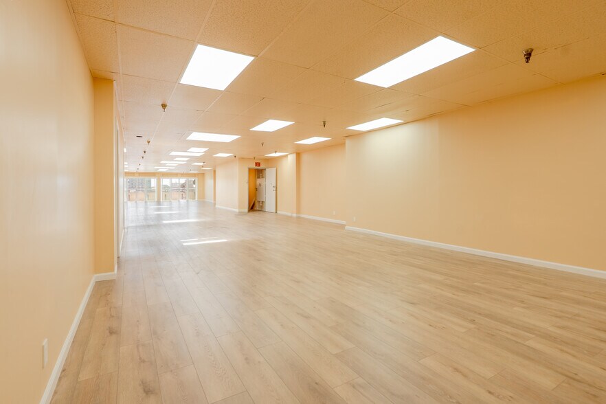 More Photos Of 328 7th St, Oakland Storefront Retail Office For Lease