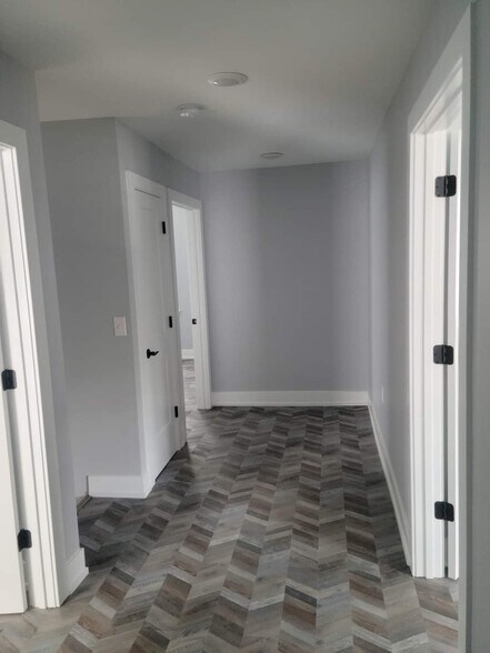 More Photos Of 15 Sudbrook Ln, Pikesville Loft Creative Space For Lease