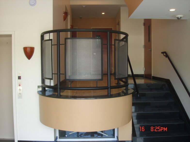 More Photos Of 2066 Richmond Ave, Staten Island Office For Sale