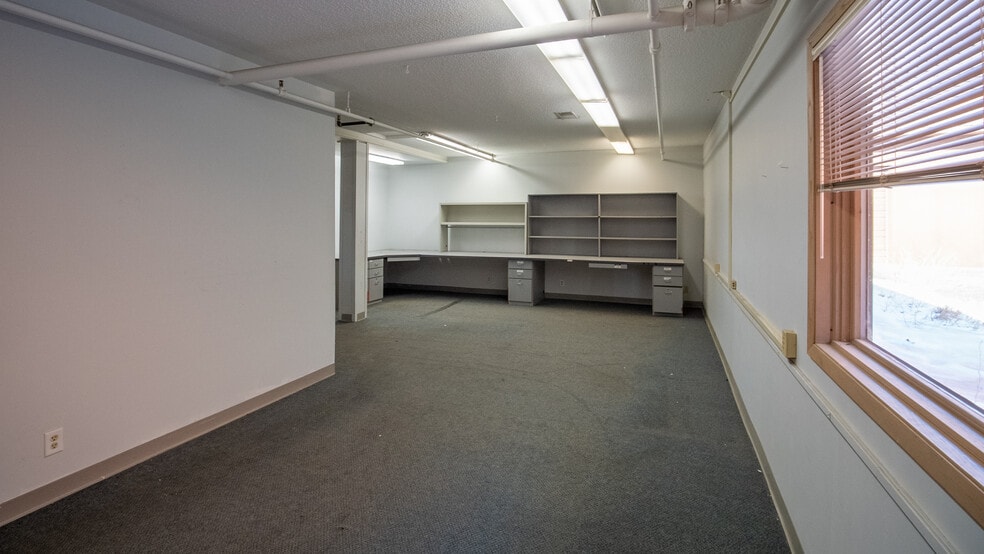 More Photos Of 5140 Moundview Dr, Red Wing Manufacturing For Lease
