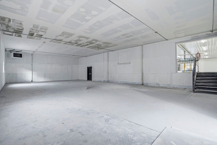 More Photos Of 4455-4477 Garfield St, Denver Warehouse For Lease