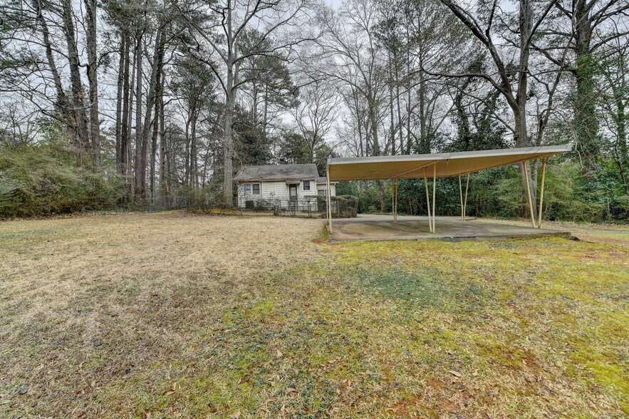 More Photos Of 3928 Wieuca Rd NE, Atlanta Land For Sale
