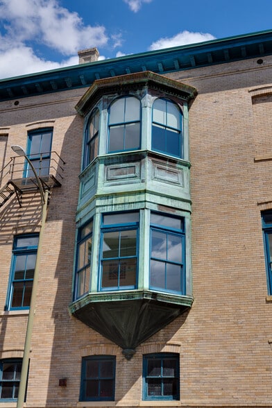 More Photos Of 221-223 N 1st St, Richmond Storefront Retail Residential For Lease