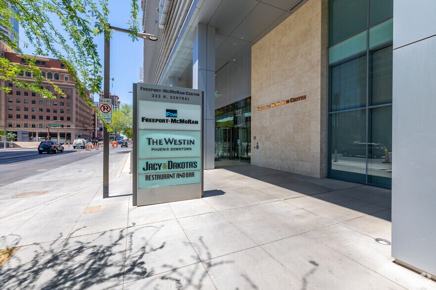 More Photos Of 333 N Central Ave, Phoenix Office For Lease