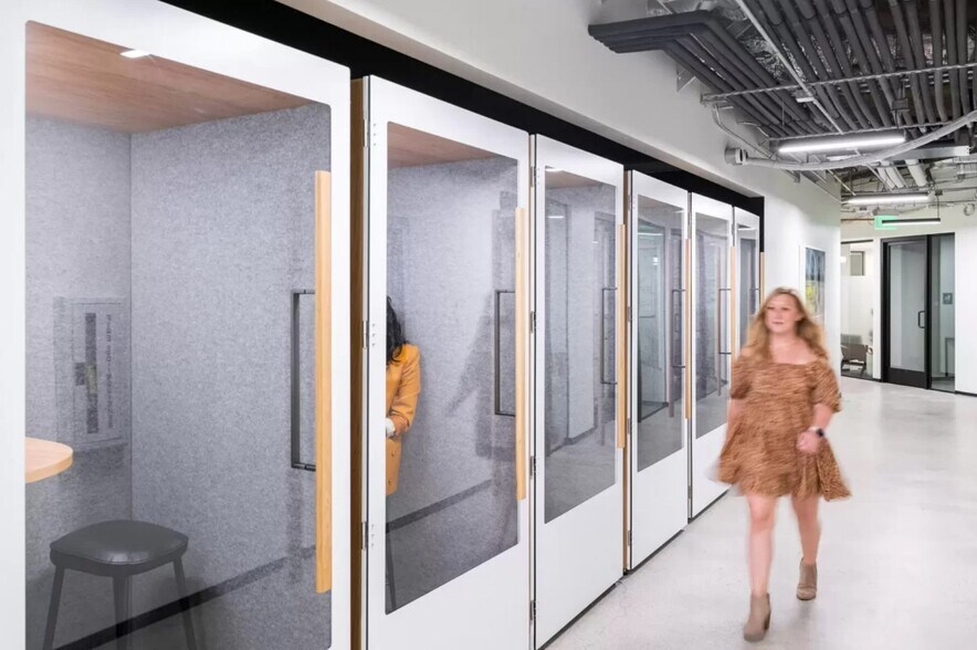 More Photos Of 3090 Bristol St, Costa Mesa Coworking Space