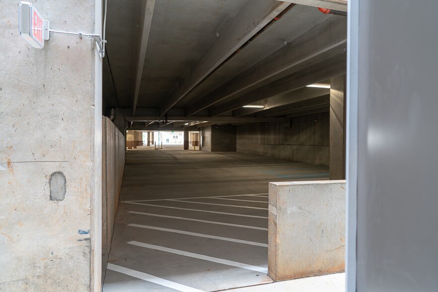 More Photos Of 1108 S Main St, Greenville Apartments For Lease