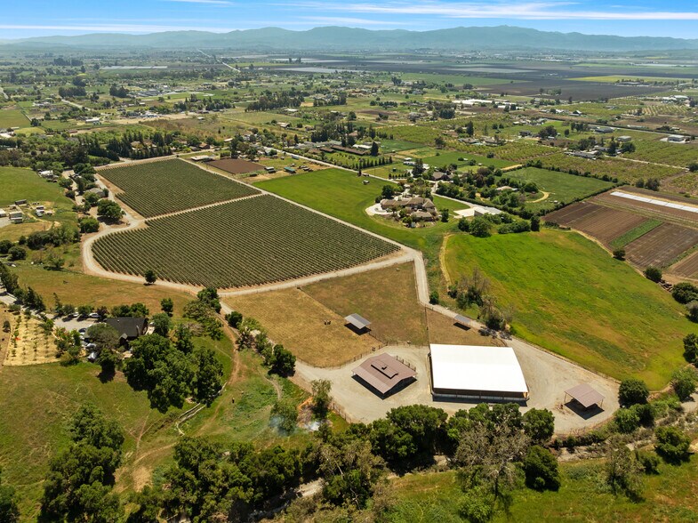 More Photos Of 804 Comstock Rd, Hollister Land For Sale