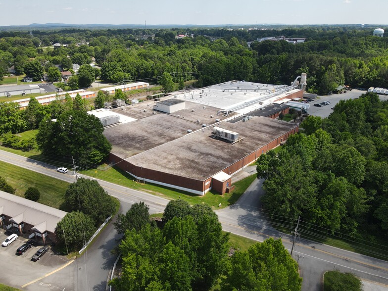 Primary Photo Of 69 Biesecker rd, Lexington Warehouse For Lease