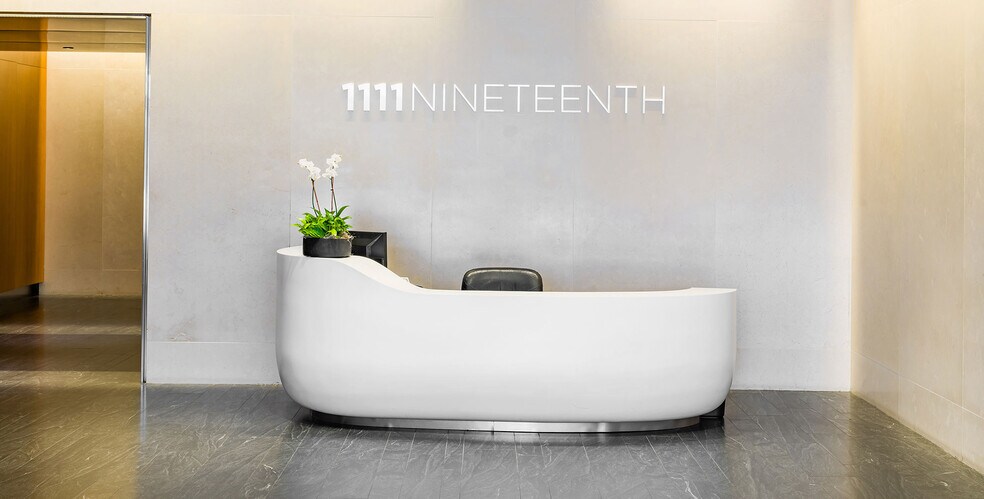 More Photos Of 1111 19th St NW, Washington Office For Lease