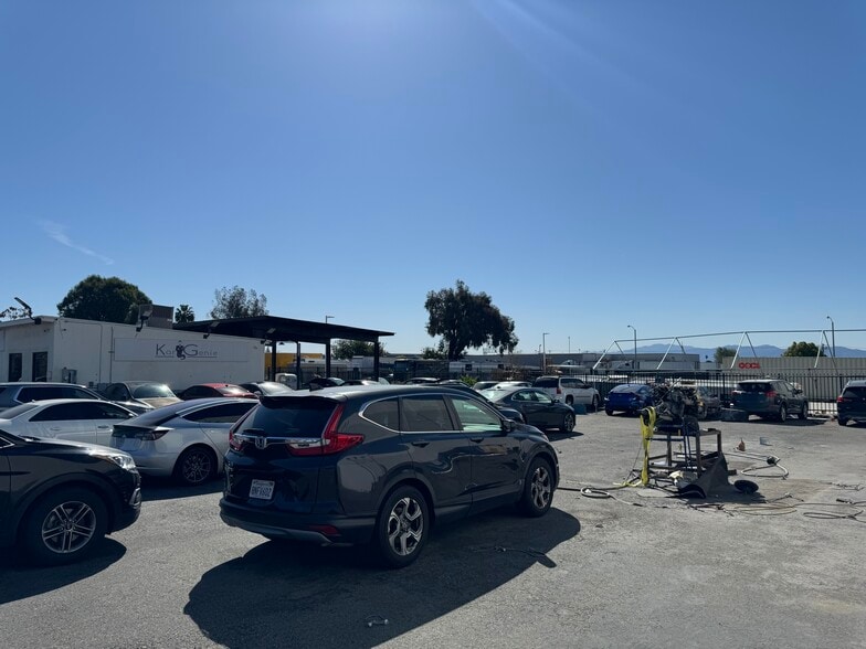 More Photos Of 4963 Holt Blvd, Montclair Auto Dealership For Sale