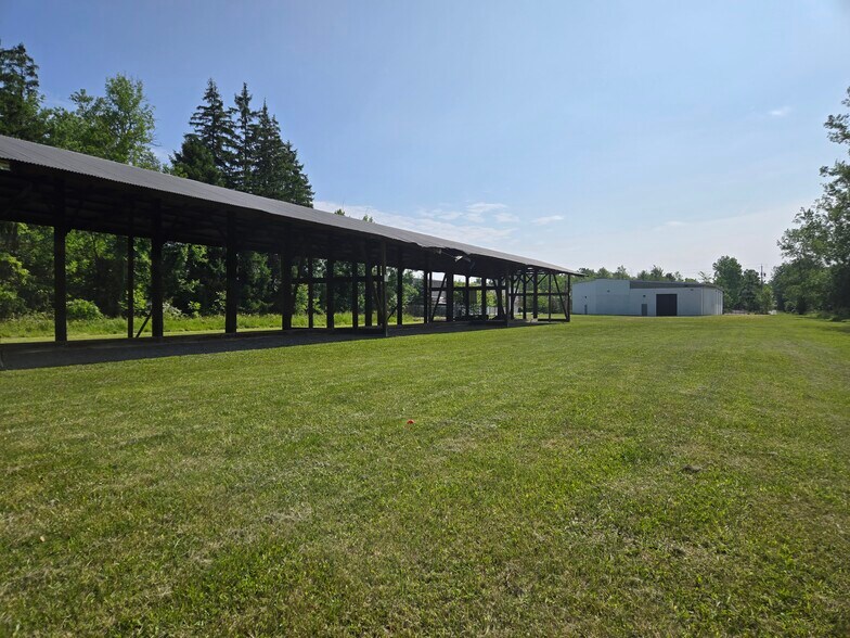 More Photos Of 9170 Transit Rd, East Amherst Warehouse For Sale