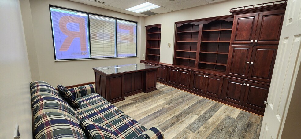 More Photos Of 200 Arh Ln, Low Moor Hospital For Sale