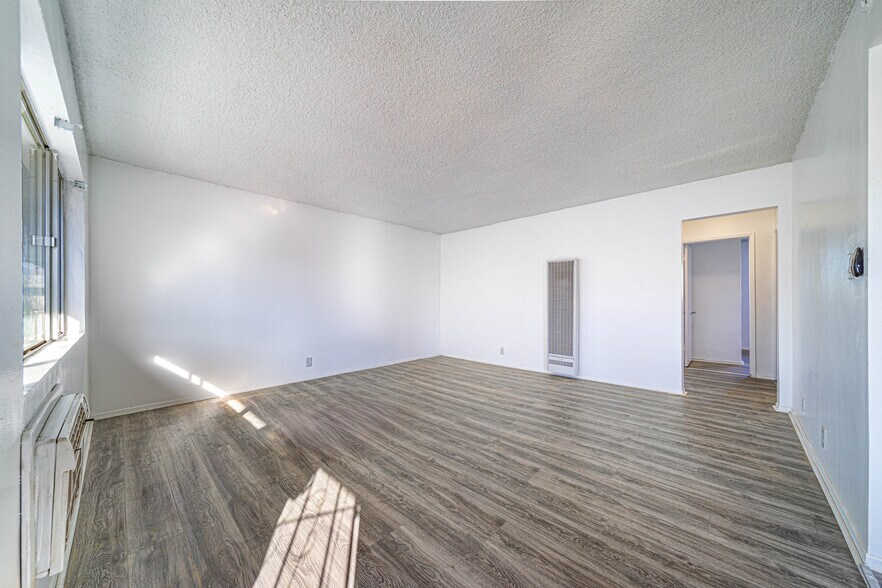 More Photos Of 14521 Clark St, Baldwin Park Apartments For Sale