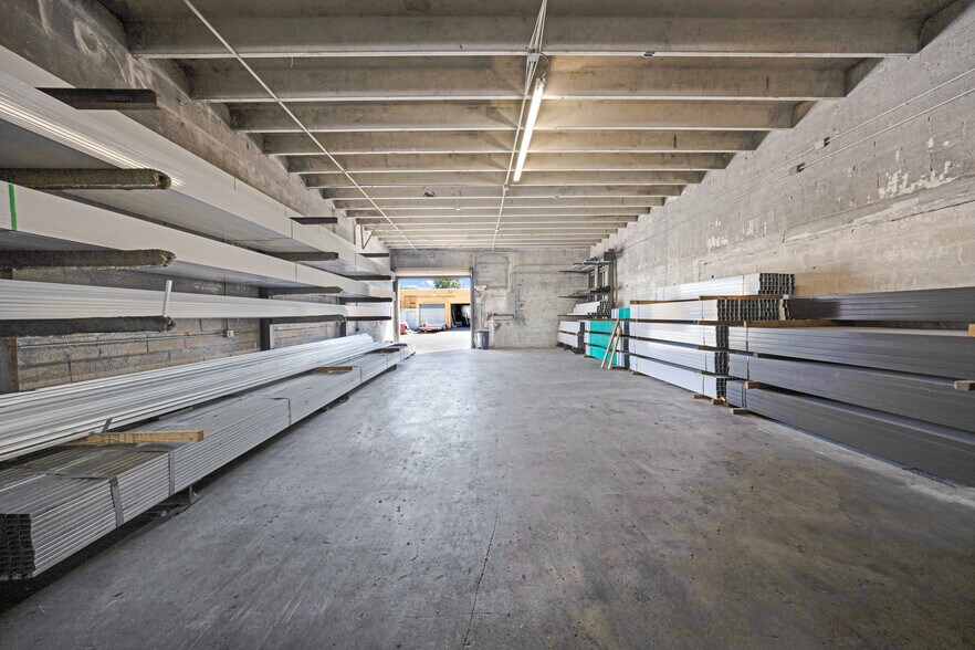 More Photos Of 2155-2255 W 10th Ct, Hialeah Warehouse For Sale