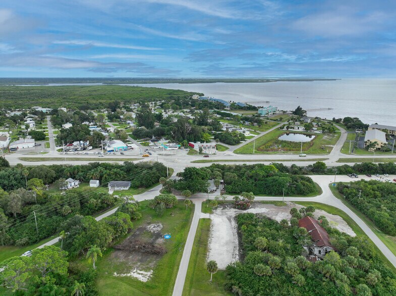 More Photos Of 4370 Garden Rd, Port Charlotte Restaurant For Sale