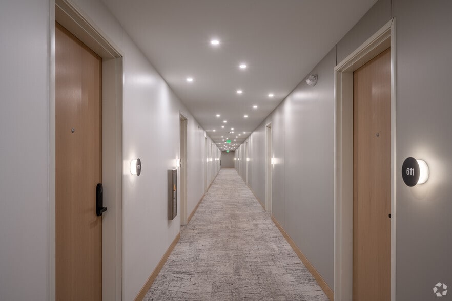 More Photos Of 747 Hampden Ave, Saint Paul Apartments For Sale