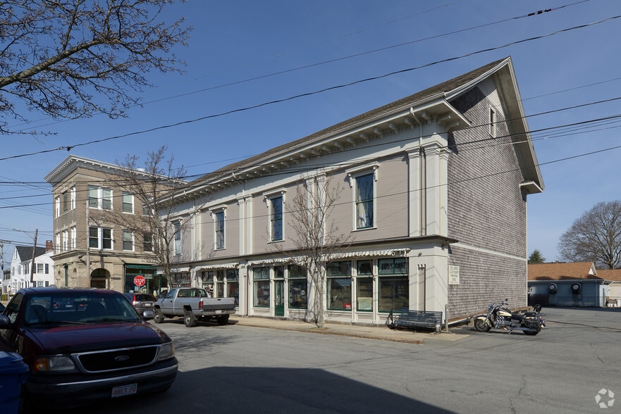 More Photos Of 24 Center St, Fairhaven Storefront For Sale