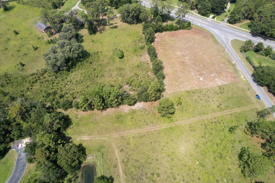 More Photos Of 000 Pinewood Dr, Live Oak Land For Sale