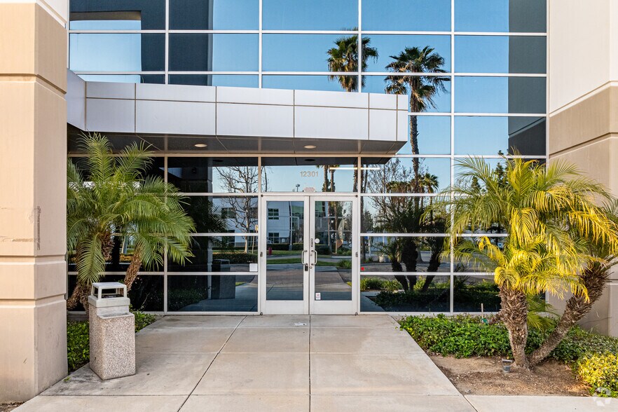 More Photos Of 12301 Hawkins St, Santa Fe Springs Warehouse For Lease