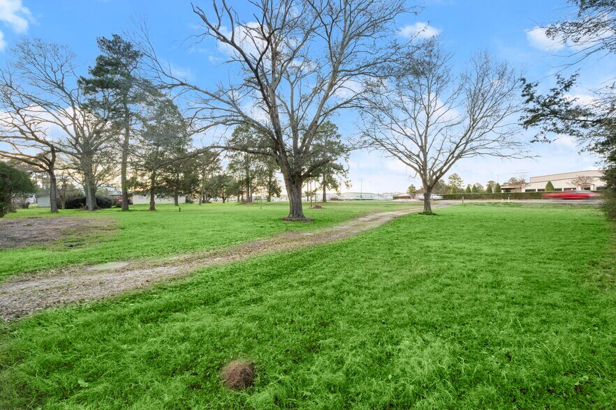 More Photos Of 16623 FM 2920 Rd, Tomball Land For Sale