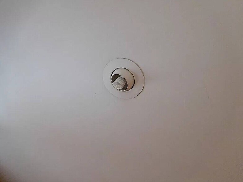 More Photos Of 2038 Grant Ave, Philadelphia Specialty For Sale