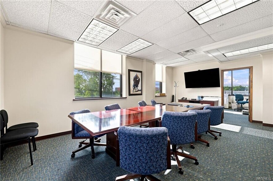 More Photos Of 2558 Hamburg Tpke, Buffalo Office For Sale