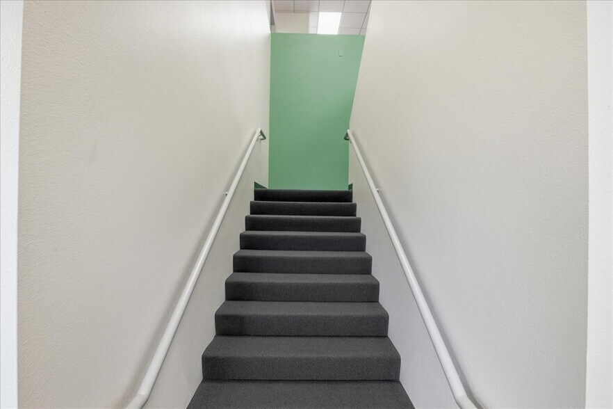 More Photos Of 12 Mauchly, Irvine Office Residential For Sale