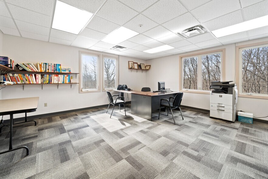 More Photos Of 12 Washington St, Plainville Medical For Lease