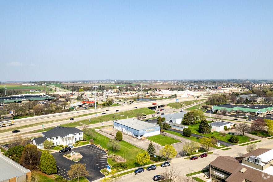 More Photos Of 7869 Big Sky Dr, Madison Storefront Retail Office For Lease