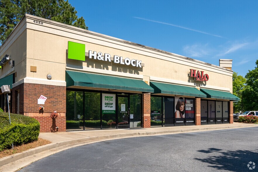 More Photos Of 4235 Merchants Walk Dr, Marietta Unknown For Lease
