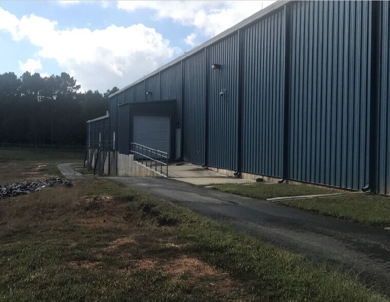 More Photos Of 7300 Regency Rd, Marshall Warehouse For Sale