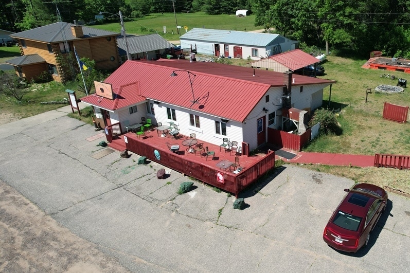 More Photos Of N13903 State Road 80, Necedah Hotel For Sale