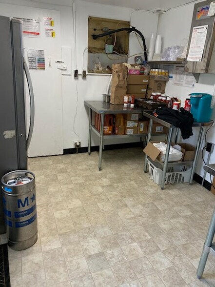 More Photos Of 365 E Huron Dr, Bois Blanc Island Bar For Sale