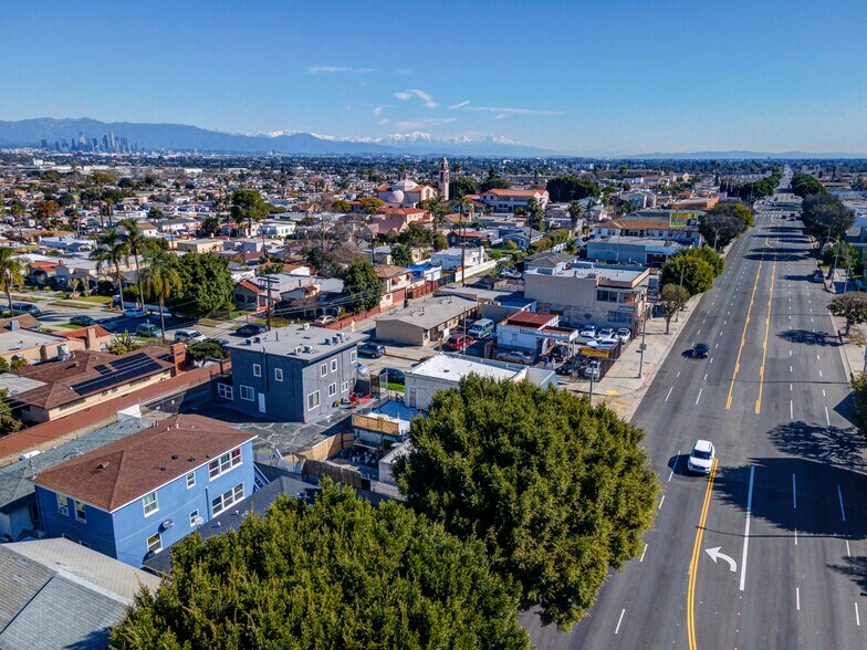 More Photos Of 7051-7053 3rd Ave, Los Angeles Storefront Retail Residential For Sale