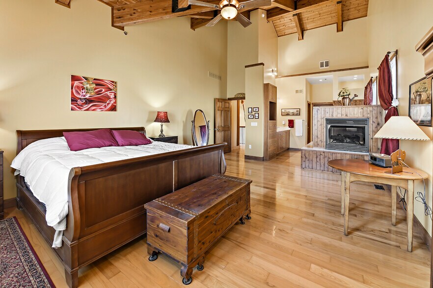 More Photos Of 32846 Block Rd, Paola Specialty For Sale