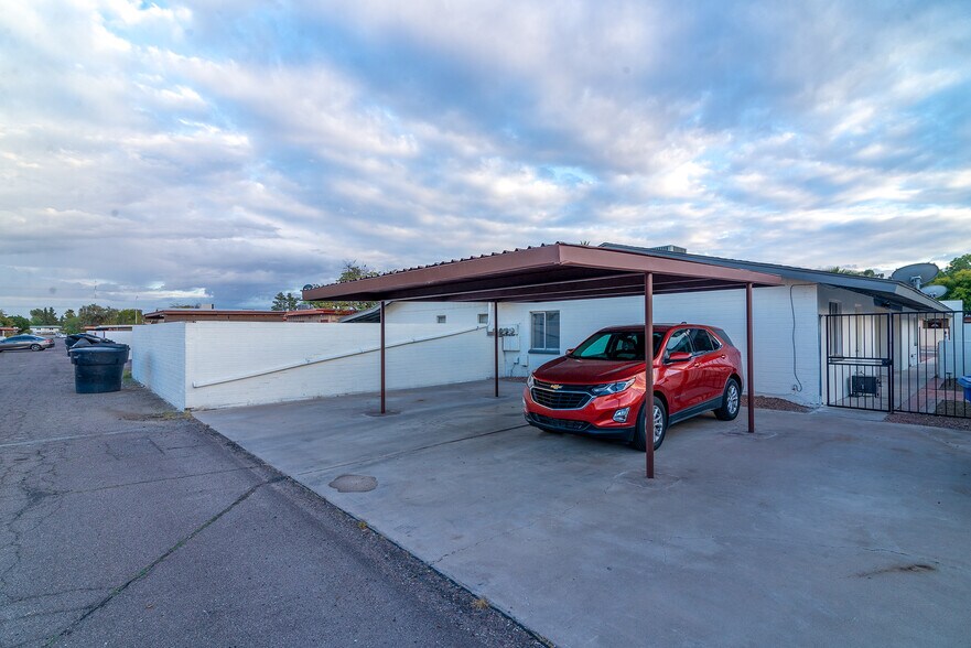 More Photos Of 528 W La Jolla Dr, Tempe Apartments For Sale