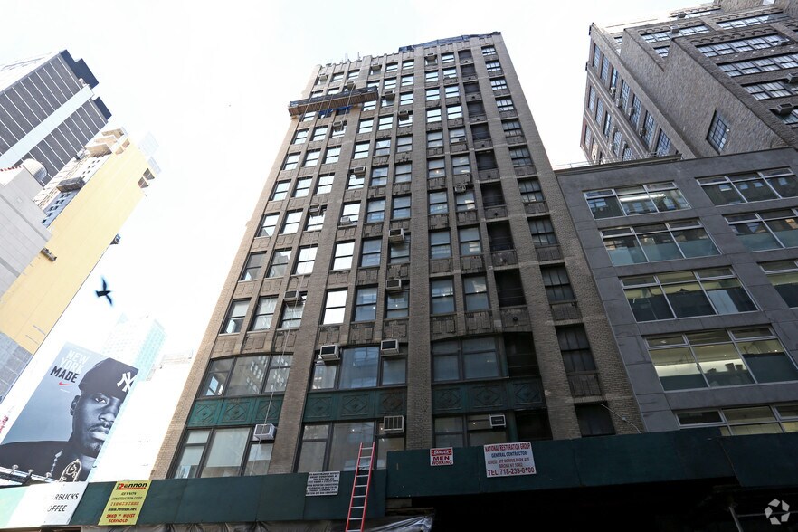 More Photos Of 275 W 39th St, New York Office For Lease
