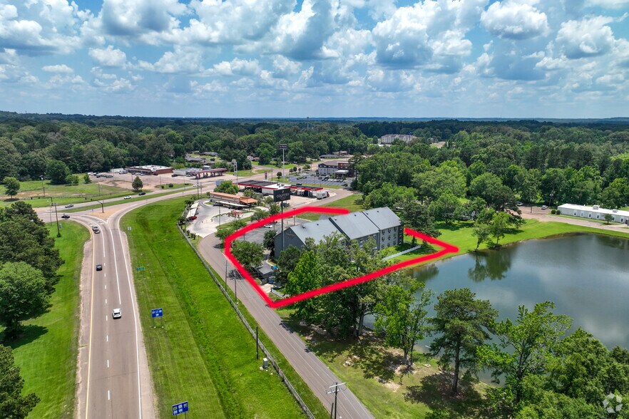 More Photos Of 3051 White Blvd, Pearl Hotel For Sale