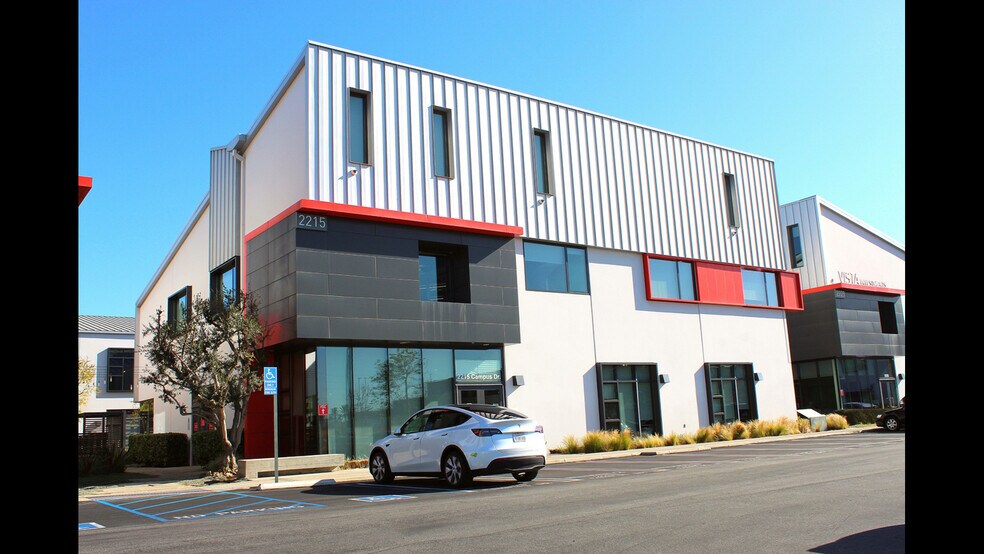More Photos Of 2215 Campus Dr, El Segundo Loft Creative Space For Sale