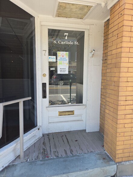 More Photos Of 7 S Carlisle St, Greencastle Office For Lease