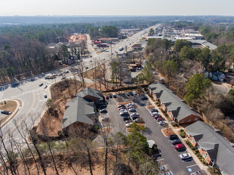 More Photos Of 2255 Sewell Mill Rd NE, Marietta Office For Lease