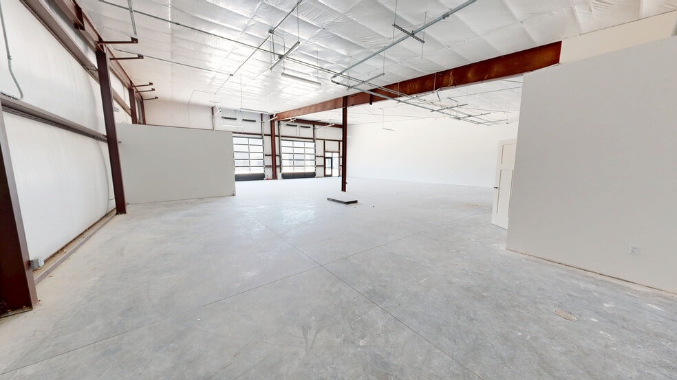 More Photos Of 1000 W Monroe Ave, Lowell Unknown For Lease