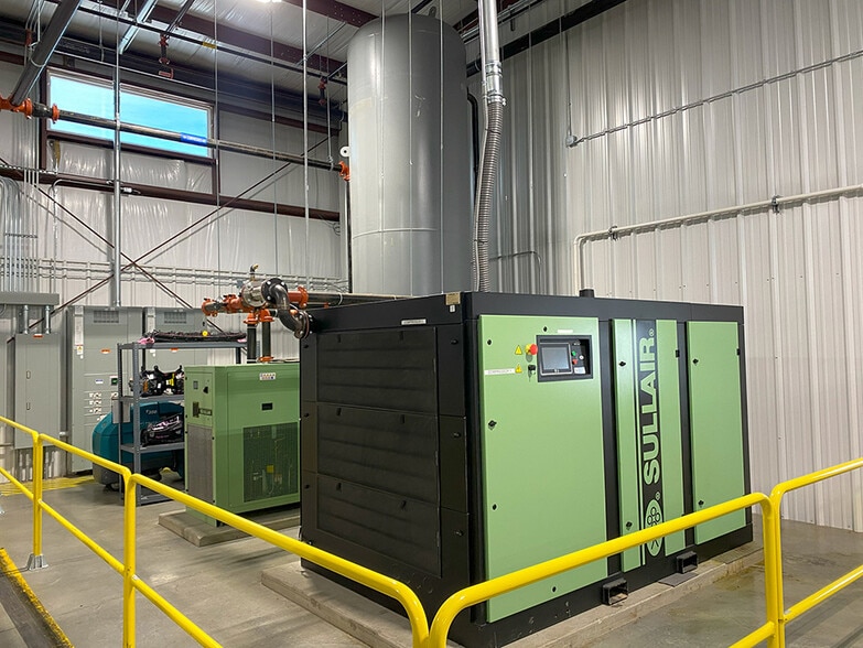 More Photos Of 2028 W Main St, Salem Industrial For Sale