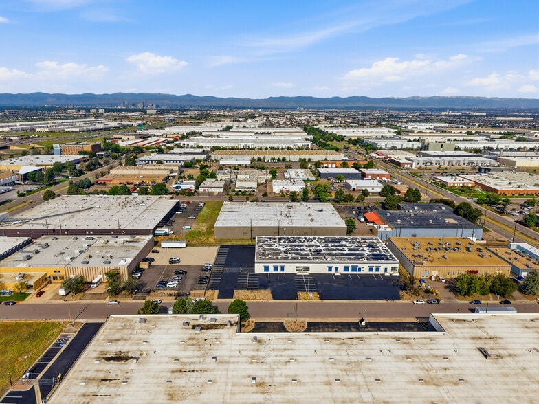 More Photos Of 4555-4585 Kingston St, Denver Warehouse For Lease