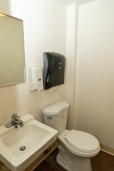 More Photos Of 15-01 Broadway, Fair Lawn Medical For Sale