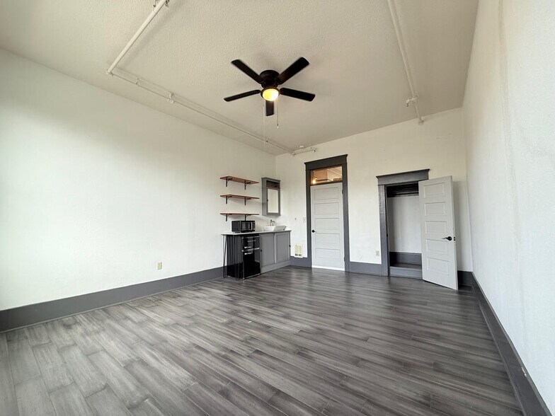 More Photos Of 8212 N Denver Ave, Portland Apartments For Sale