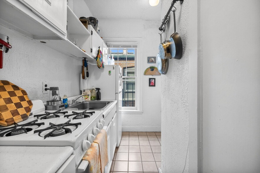 More Photos Of 19 S Russell St, Boston Apartments For Sale