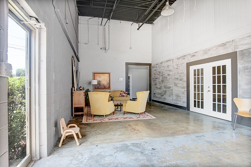 More Photos Of 3418 Dogwood Dr, Hapeville Religious Facility For Sale